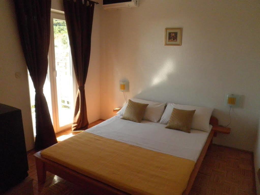Apartments Bandalo Подстрана Екстер'єр фото