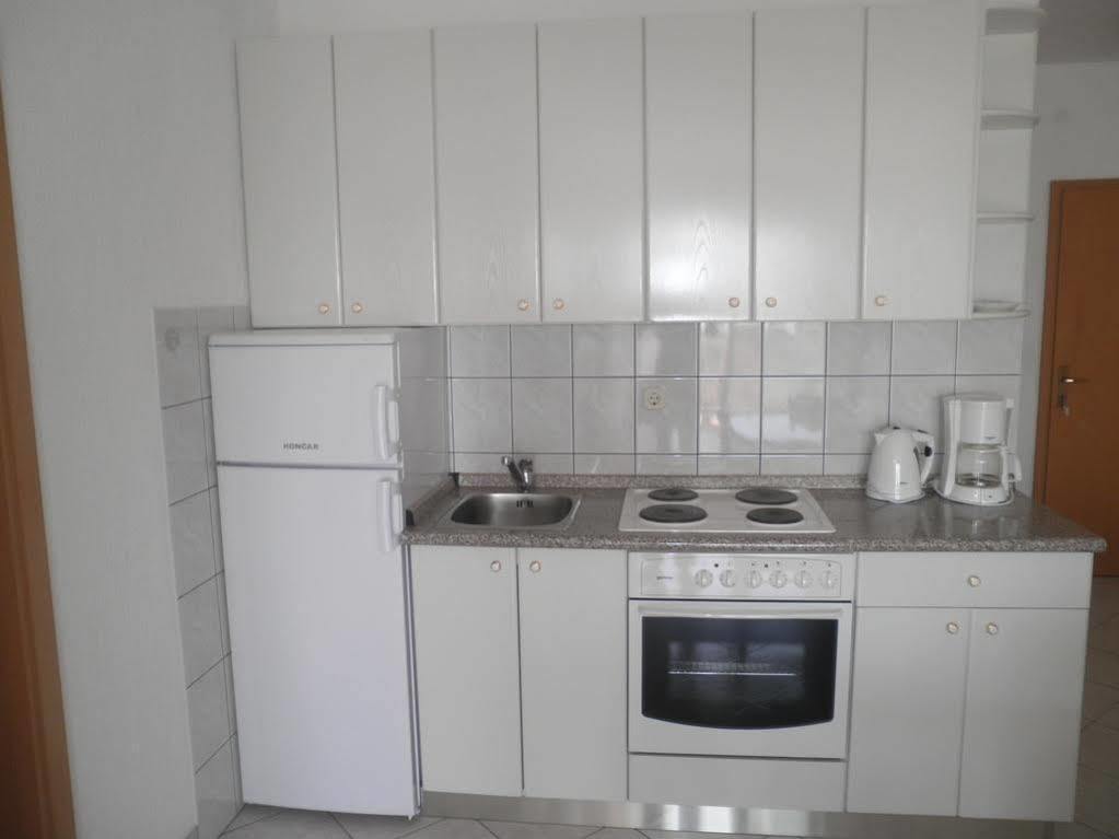 Apartments Bandalo Подстрана Екстер'єр фото