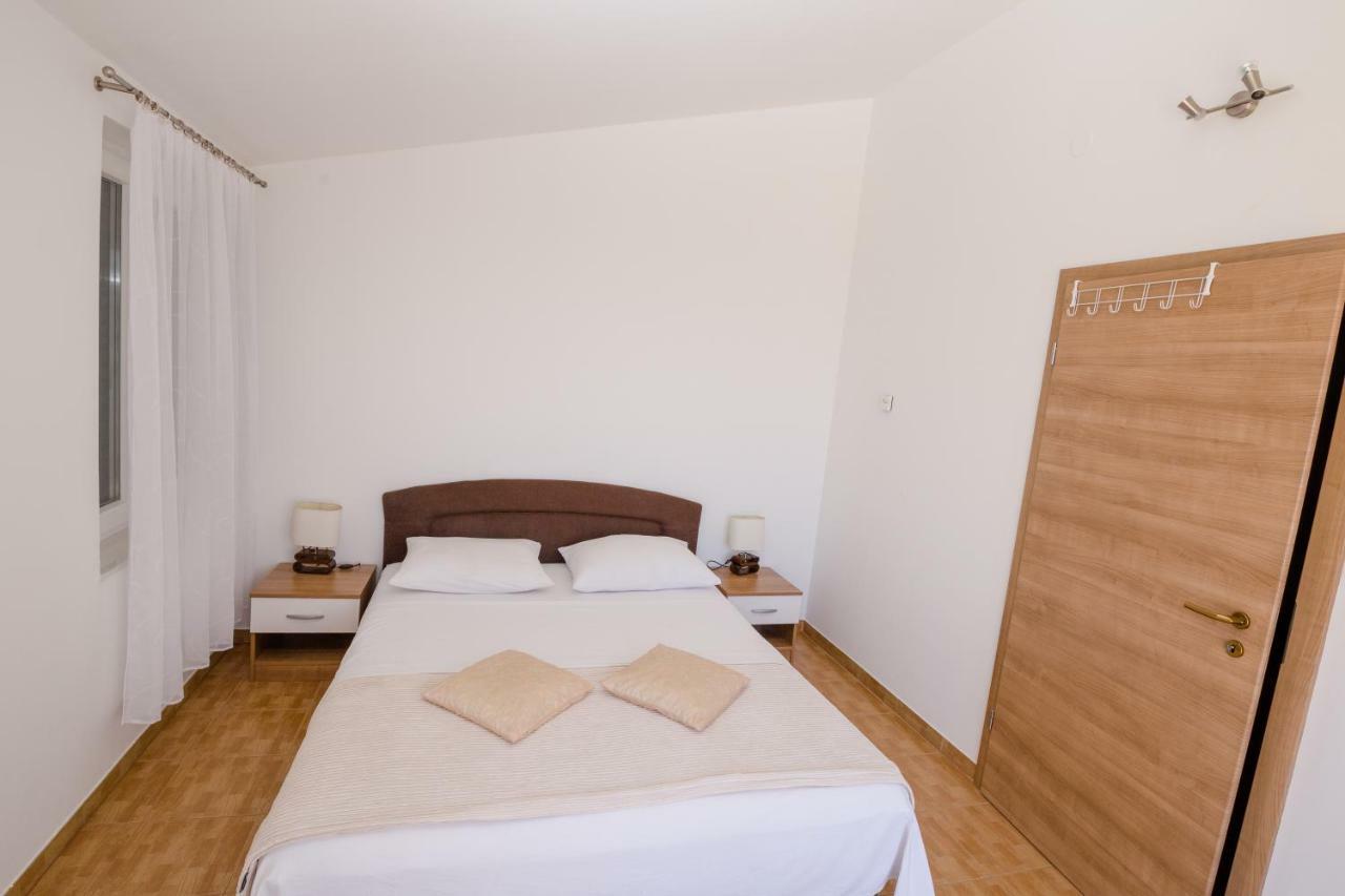 Apartments Bandalo Подстрана Екстер'єр фото